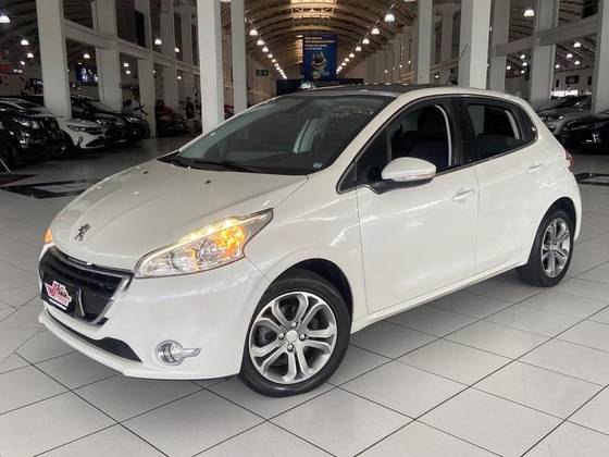 PEUGEOT 208 1.6 GRIFFE 16V FLEX 4P AUTOMÁTICO